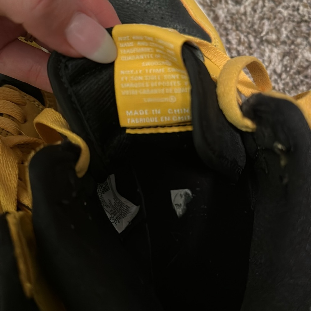 Air Jordan sneakers - Picture 7 of 7